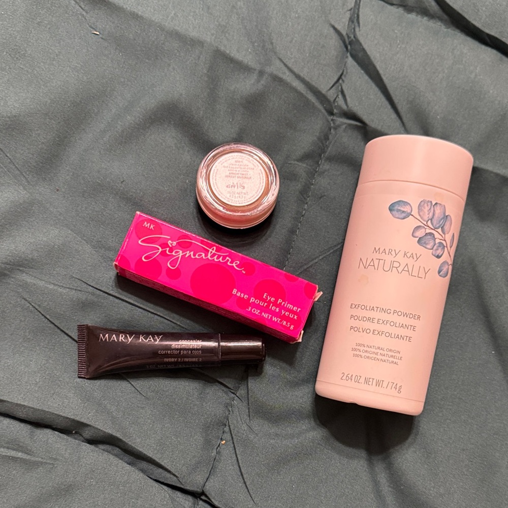 Mary Kay Signature Eye Primer and other products